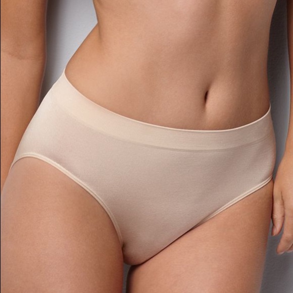Wacoal B-Smooth Hi Cut Brief Underwear 834175